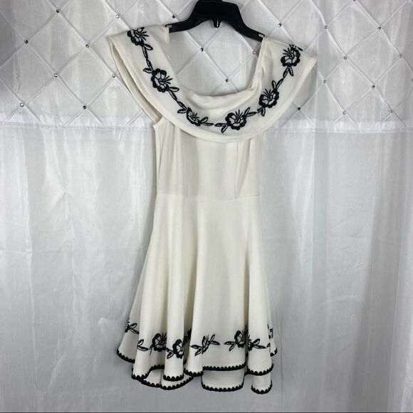 Francescas Off the Shoulder Embroidered Dress - Picture 1 of 7